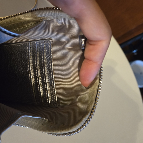 United Arrows (ユナイテッド アローズ) multi use leather phone carrying case,shoulder strap - Picture 10 of 10